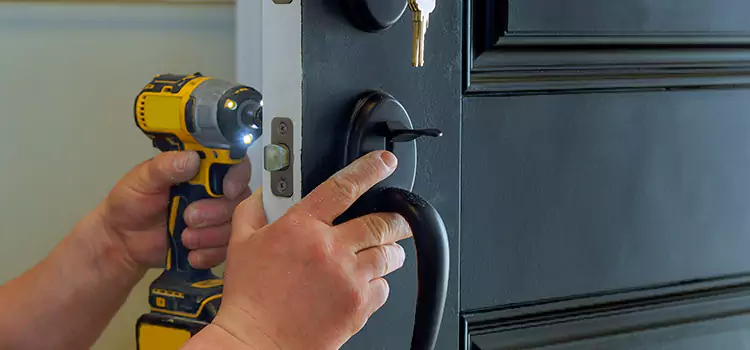 Locksmith Emergency Service Northfield