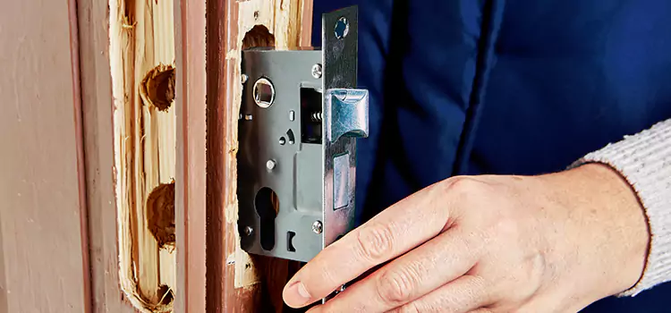 Garage Door Lock Replacement Northfield